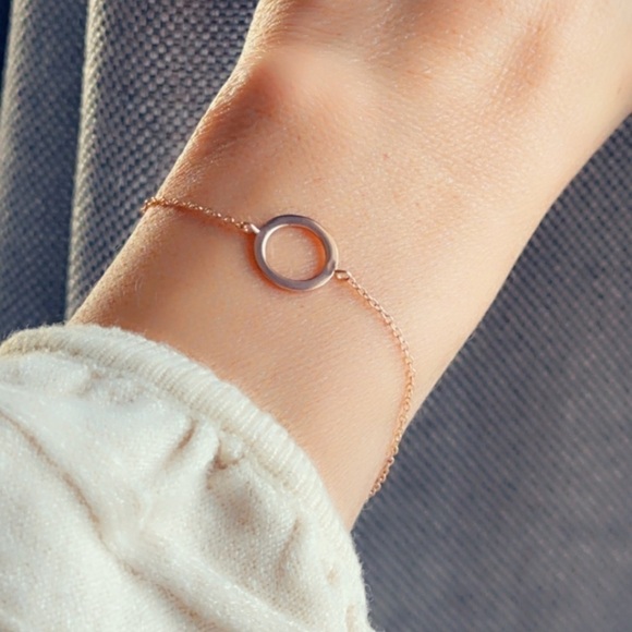 Rose Gold Dainty Round Bracelet - Picture 3 of 11